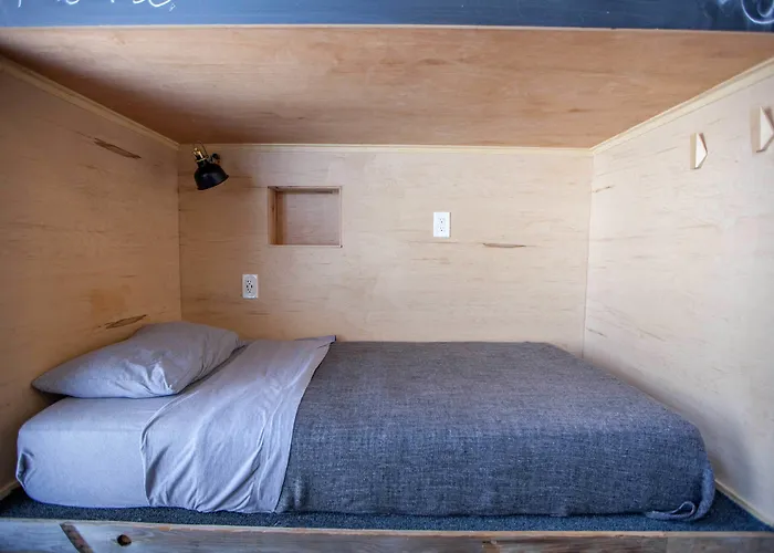 Podshare Hollywood