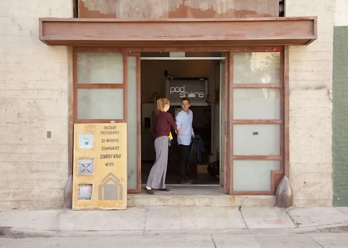 Podshare Hollywood
